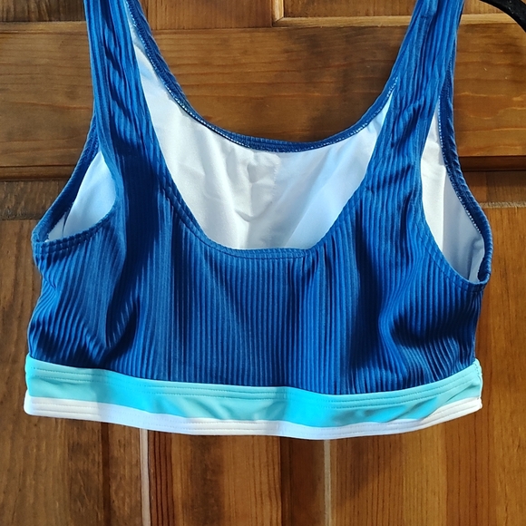 Rotita NIP women's medium 2pc swimsuit set - Picture 3 of 7